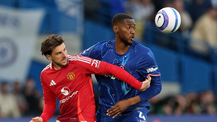 **Gol Dianulir Chelsea vs MU, Babak Pertama 0-0 di Pekan ke-37 Liga Inggris**