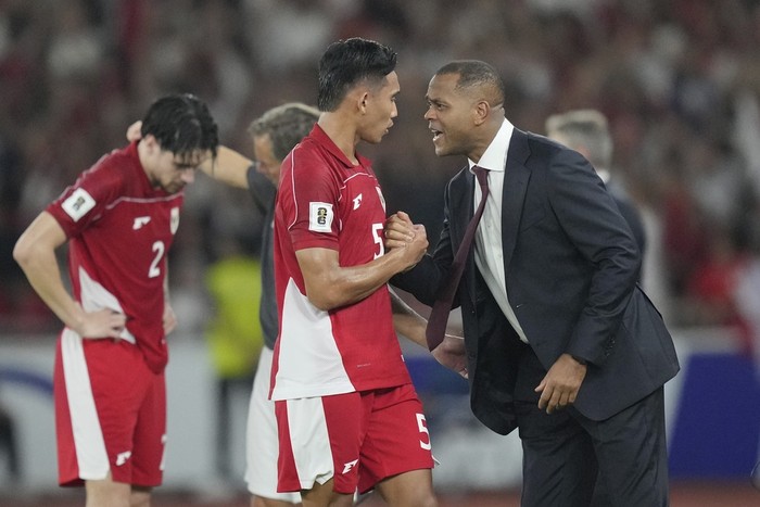 **Patrick Kluivert: Timnas Indonesia Targetkan Hasil Manis di Laga Lawan Jepang**