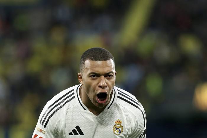 **Mbappe: Aku Sudah Main Bagus, tapi Belum Sempurna - Performa Menjanjikan di Real Madrid**