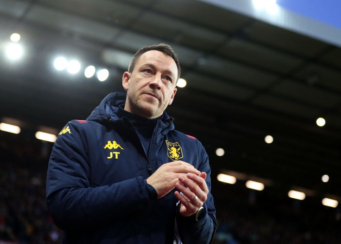 **John Terry: Chelsea Belum Bisa Juarai Liga Inggris, tapi Tetap Bersinar di Eropa**