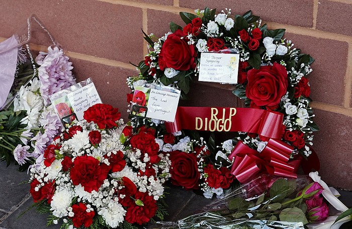 Anfield Berkabung Kehilangan Diogo Jota, Liverpool Merana Tanpa Senjatakan