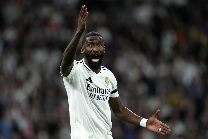 Real Madrid Belum Rela Ditinggal Antonio Ruediger, Apakah Pemain Ini Tak Tergantikan?