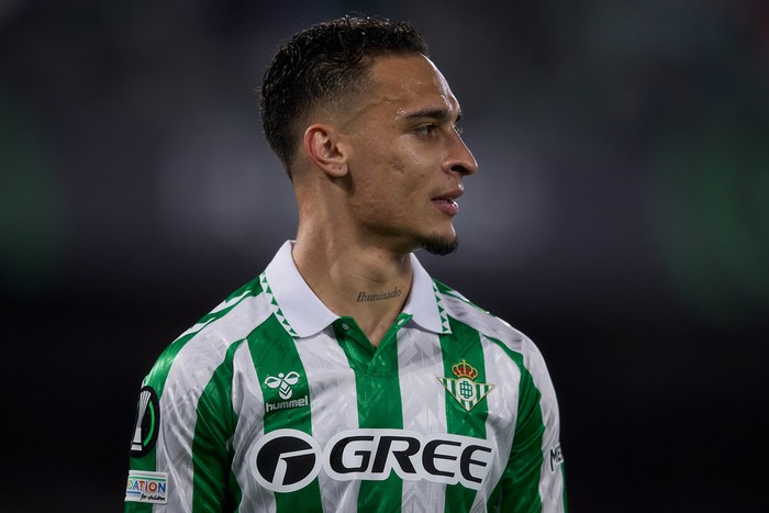 Real Betis Mundur Nggak Jadi Rekrut Antony? Nasib Winger MU Menjadi Misteri
