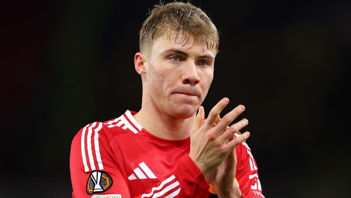 Hojlund Bertekad Buktikan Diri di Napoli - Alternatif 1