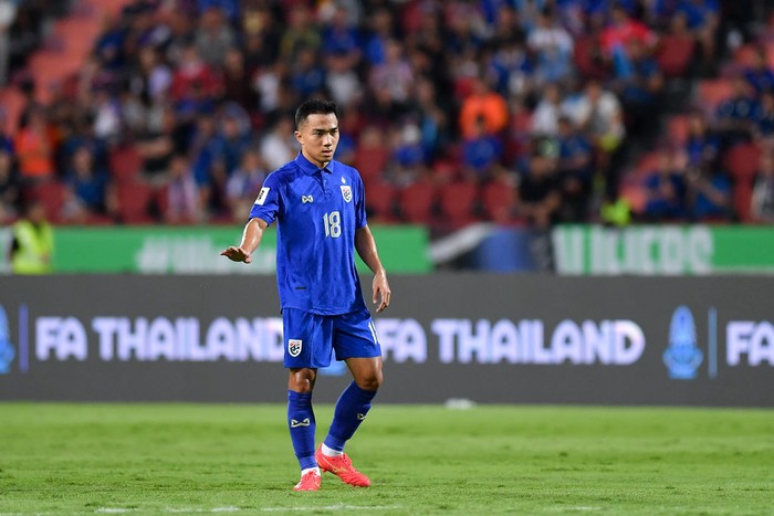 **Kata Kapten Timnas Thailand, Chanathip Songkrasin, tentang Permainan Kotor dari Pemain Irak**