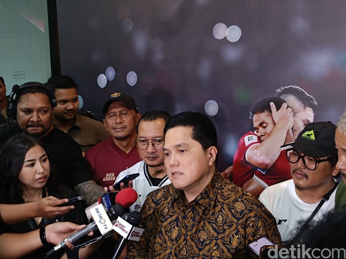 **Menanti Respons FIFA soal Erick Thohir Antara Menpora dan PSSI**