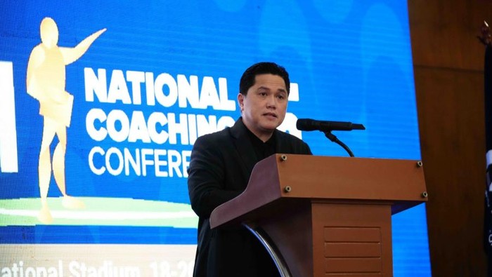 FIFA Resmi Angkat Erick Thohir Sebagai Menpora dan Ketum PSSI dalam Satu Langkah