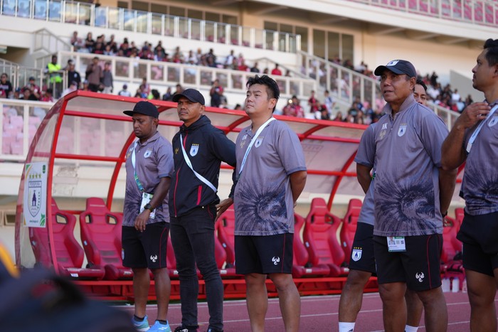 **Persipura Jayapura Siap Berbenah, Direktur Teknik Baru Akan Ditunjuk**