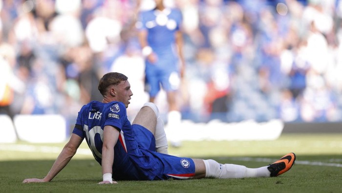 **Cole Palmer Diperkirakan Absensampai November, Chelsea Kehilangan Pemain Kunci**