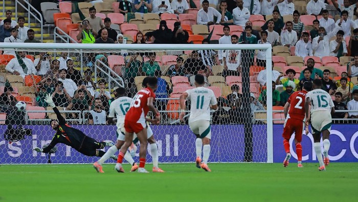 Kluivert Membongkar 2 Kesalahan Fatal Timnas Indonesia