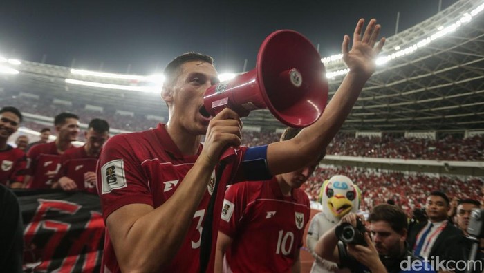 Jay Idzes Minta Maaf, Timnas Indonesia Gagal Berikan Hasil Manis di Kualifikasi Piala Dunia