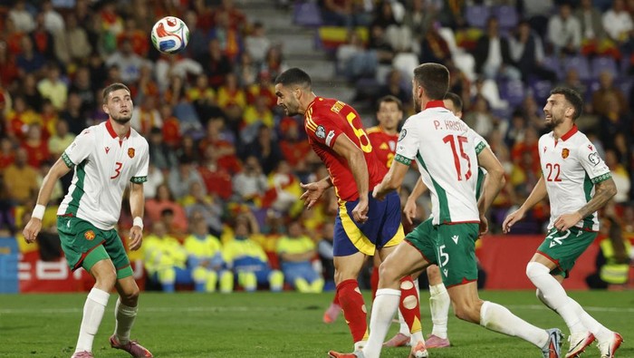 **Spanyol vs Bulgaria: Merino Brillan dengan 2 Gol, La Furia Roja Kukuh di Kualifikasi Piala Dunia 2026**