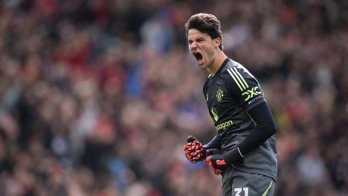 Courtois: Semoga Senne Lammens Main Bagus Lawan Liverpool (Analysis)