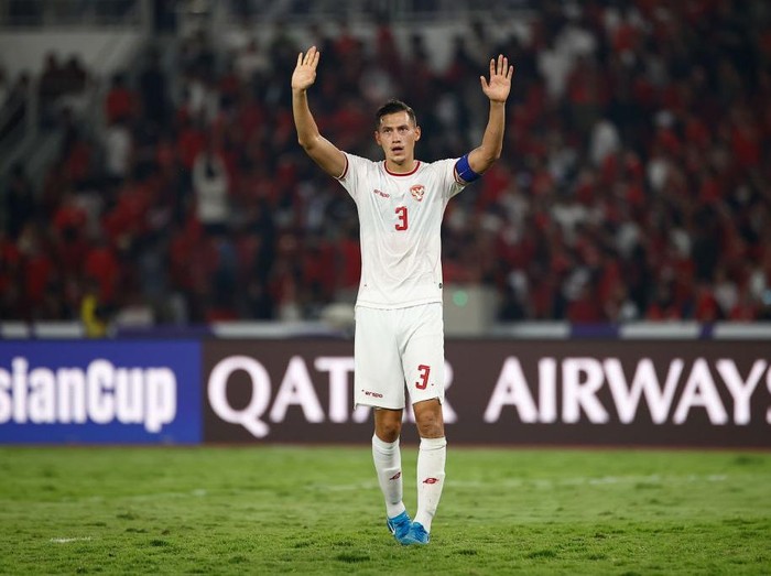 **Jay Idzes Pujasikan Erick Thohir, Kapten Timnas Indonesia Dukung PSSI Ketua**