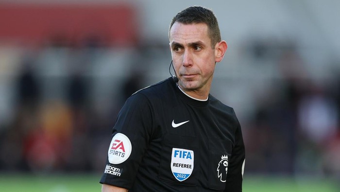 Eks Wasit David Coote Kini Terancam Bui, Skandal Pornografi Anak Guncang Dunia Bola