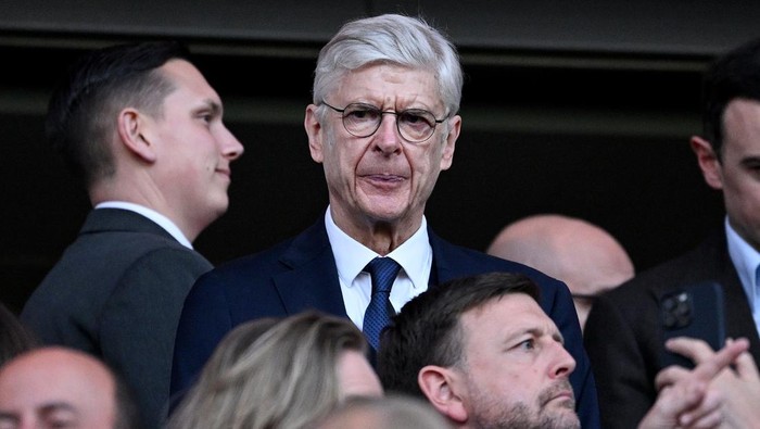 Wenger: Kekalahan di El Clasico Tunjukkan Kebutuhan Bek Barcelona yang Lebih Berpengalaman
