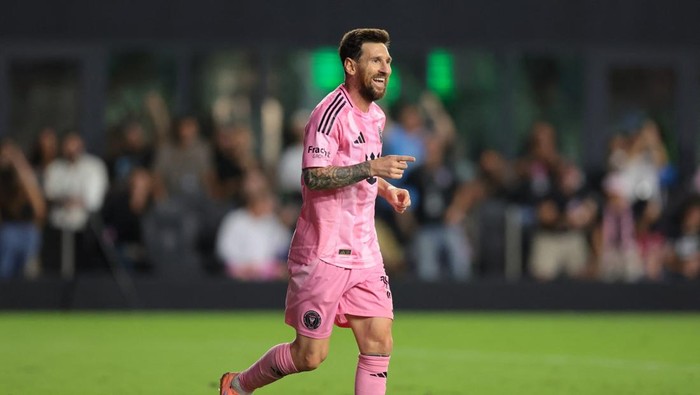 **Lionel Messi Perpanjang Kontrak Inter Miami: Tetap di Kota yang Menyenangkan Hati!**