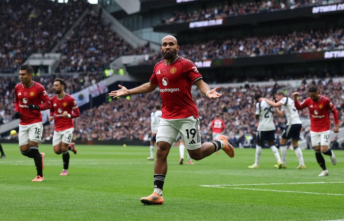 Manchester United Unggul 1-0 atas Tottenham di Babak Pertama Liga Inggris