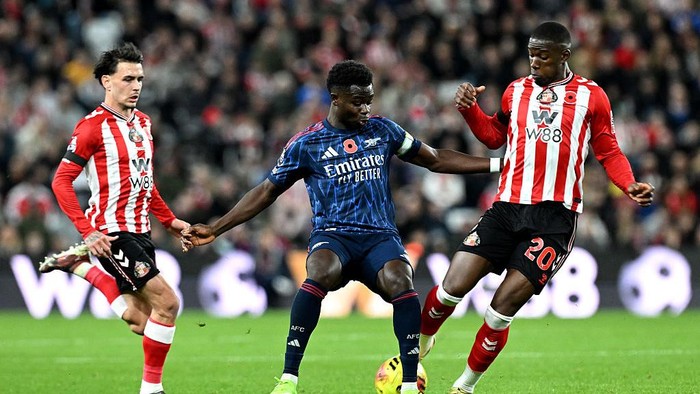 **Babak I: Arsenal Tertinggal 0-1 dari Sunderland, Rentetan Clean Sheet Terhenti**