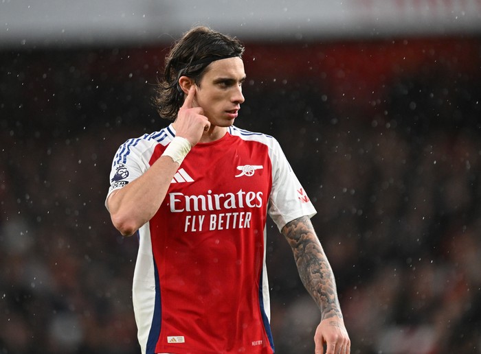 **Cedera Parah di skuad Arsenal: Kondisi Gabriel dan Calafiori Terbaru**