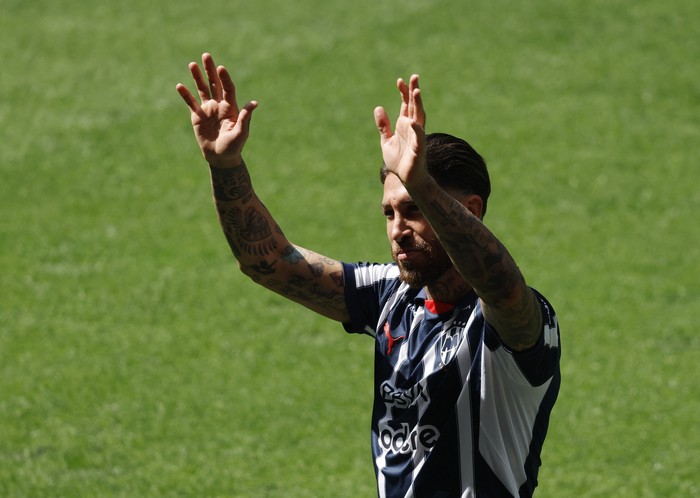 Sergio Ramos Tawarkan Diri ke AC Milan, Membangkitkan Gebrakan Besar di Bursa Transfer