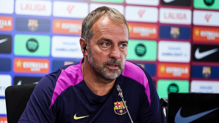 Barcelona di Puncak, Flick Enggan Bahas Kans Juara Liga! Apakah Ini Tanda Akhir Reinkarnasi Blaugrana?